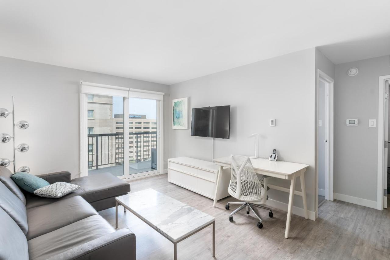 Fort Garry Place Furnished Suites Winnipeg Esterno foto